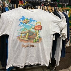 Vintage 90’s Flint Stones Cartoon T-Shirt Size XLarge